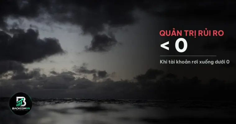 Biển động dưới bầu trời nhiều mây