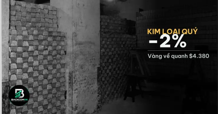 Hầm chứa vàng với các thỏi vàng xếp kín tường minh hoạ thị trường vàng